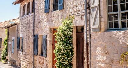 Logis de la Bastide, climatisé au coeur du village