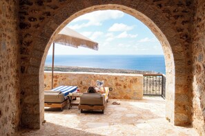 Twin Suite with Veranda | In-room safe, desk, blackout curtains, soundproofing - Anemos Suites Mani (East Mani)