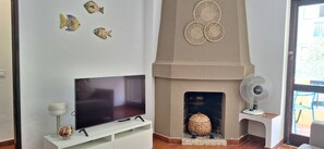 TV connectée, cheminée