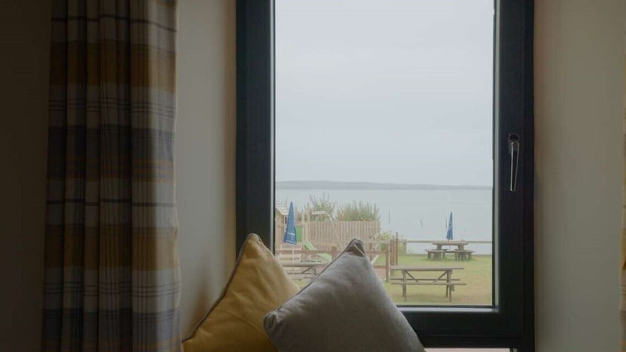 The Saratoga Bar & Rooms