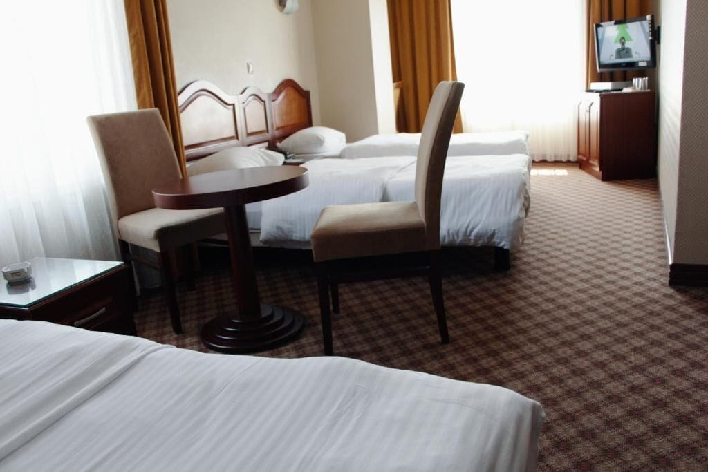 Desk, laptop workspace, free WiFi