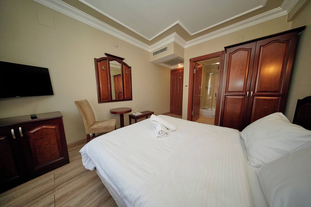 City View Standard Double Room | 書桌、手提電腦工作空間、免費 Wi-Fi