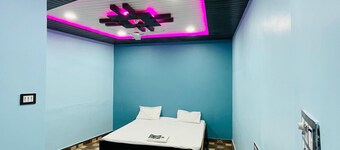 Vande Bharat P Guest House