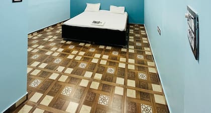 Vande Bharat P Guest House