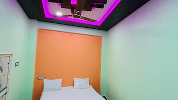 Double Room | Free WiFi