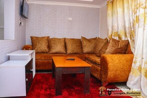 Executive Double Room, City View | Free WiFi, bed sheets