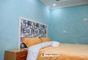Free WiFi, bed sheets