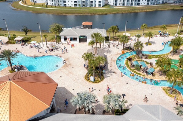 حمّام سباحة مُدفَّأ