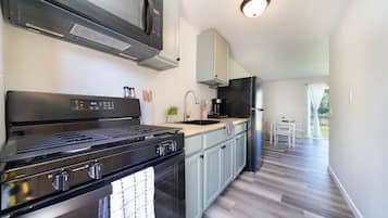 Microwave, oven, stovetop