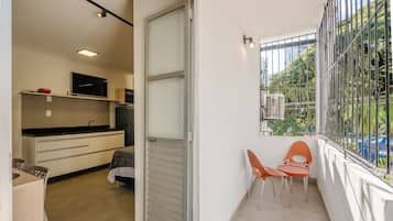Basic Apartment | Interior