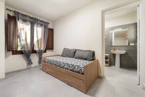 1 dormitorio y ropa de cama