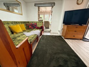 تلفزيون، مدفأة