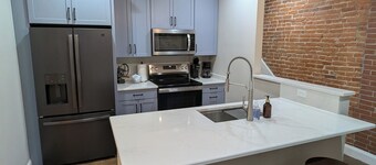 The Historic Tin Shop – A Cozy Retreat in the Heart of Augusta