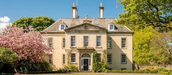 Blossom Mansion - Ten Bedroom Villa, Sleeps 24