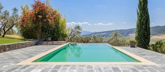 La Cimada de Ronda - Four Bedroom Villa, Sleeps 8