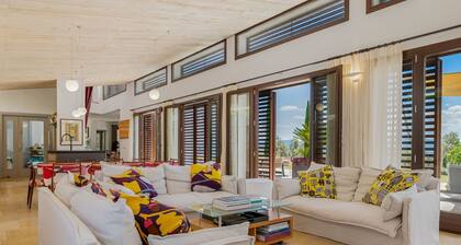 La Cimada de Ronda - Four Bedroom Villa, Sleeps 8