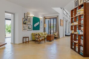 Hall