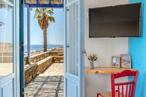 Interior - Apartment 'Unit 1' with Sea View, Wi-Fi and Air Conditioning (Tinos)