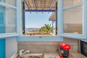 Interior - Apartment 'Unit 1' with Sea View, Wi-Fi and Air Conditioning (Tinos)