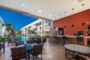 Departamento básico | Restaurante al aire libre