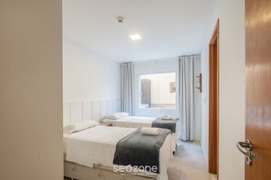 Basic Apartment | Spa - Porto Smeralda Guarajuba Apt w/ Balcony - Psmc003 (Camaçari)