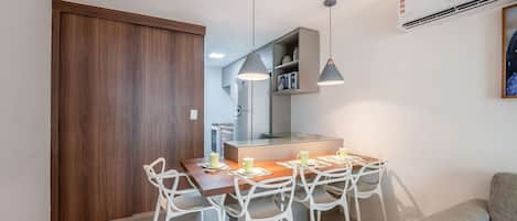 Apartamento básico | Opções para refeição