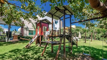 Apartemen Basic | Area anak-anak