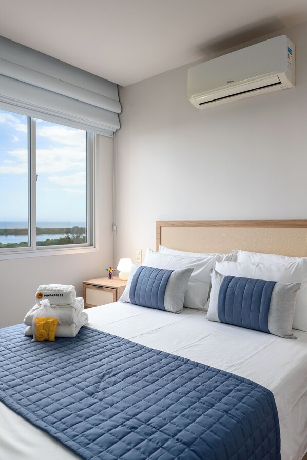 Comfort Apartment | Blackout drapes, iron/ironing board, free WiFi - Luxo perto do Parque Olímpico - AV806 (Rio de Janeiro)