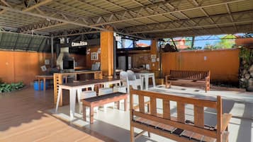 BBQ/picnic area