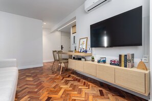 Comfort Apartment | Living area