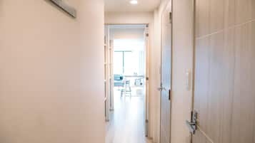 Bold & Beautiful 1BR Suite in Tokyo Ningyocho | Desk, free WiFi