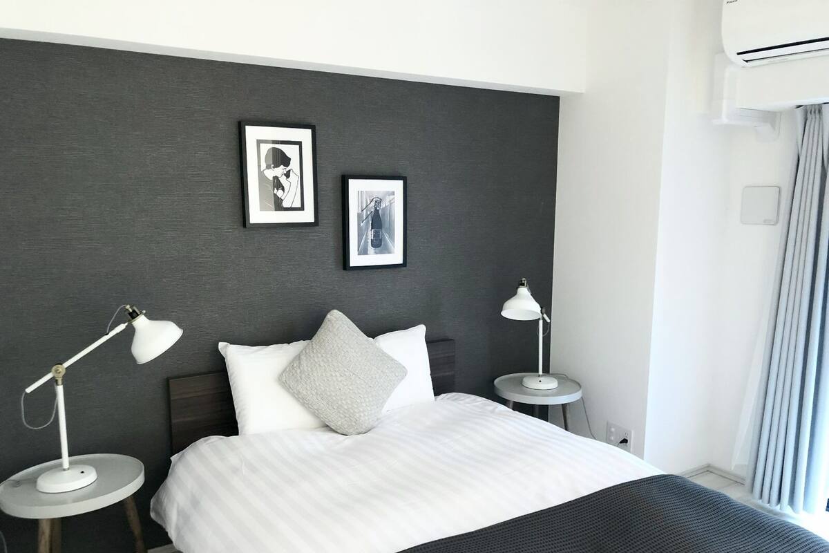 Sleek & Spacious 1BR Home in Ningyocho | Desk, WiFi (free), individually furnished