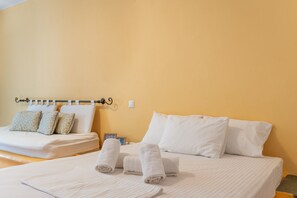 1 bedroom, WiFi, bed sheets - Apartment '9' with Wi-Fi and Air Conditioning (Tinos)