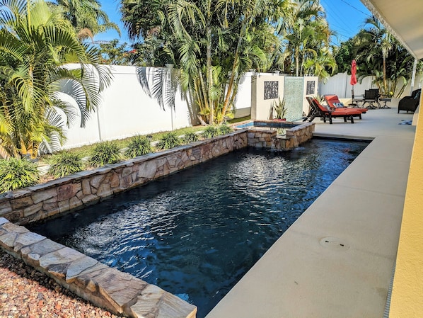 Outdoor pool, a heated pool
