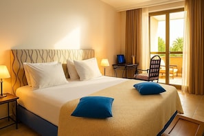 Soundproofing, iron/ironing board, free WiFi