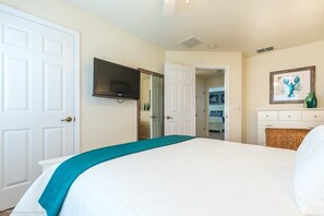 4 Schlafzimmer, Bügeleisen/Bügelbrett, Reisekinderbett, WLAN