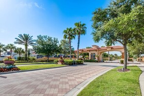 Property grounds - Elite 4Bd Pool TH Bella Vida Resort-4550AL (Kissimmee)