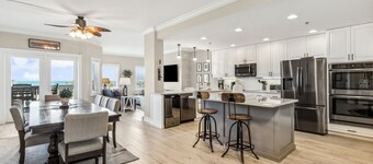 Amelia Island 3BR Beach Bungalow