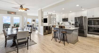 Amelia Island 3BR Beach Bungalow