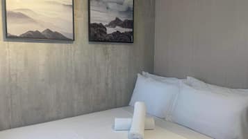 Condo, 1 quarto, para não fumantes | Ferros/tábuas de passar roupa, Wi-Fi de cortesia, roupa de cama