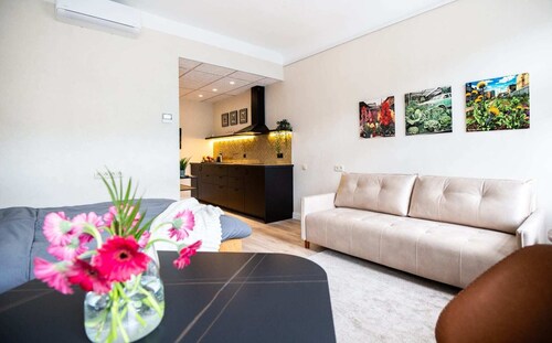 Maikro Apartment (3C)