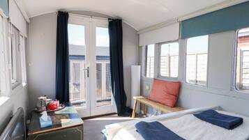 4 slaapkamers, individueel gedecoreerd, individueel gemeubileerd