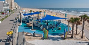 Una playa cerca