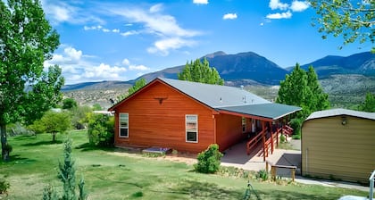 2 Homes w/ Private Gate 500,000-Acre Backyard