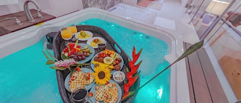 Suite superior | Tina de hidromasaje privada