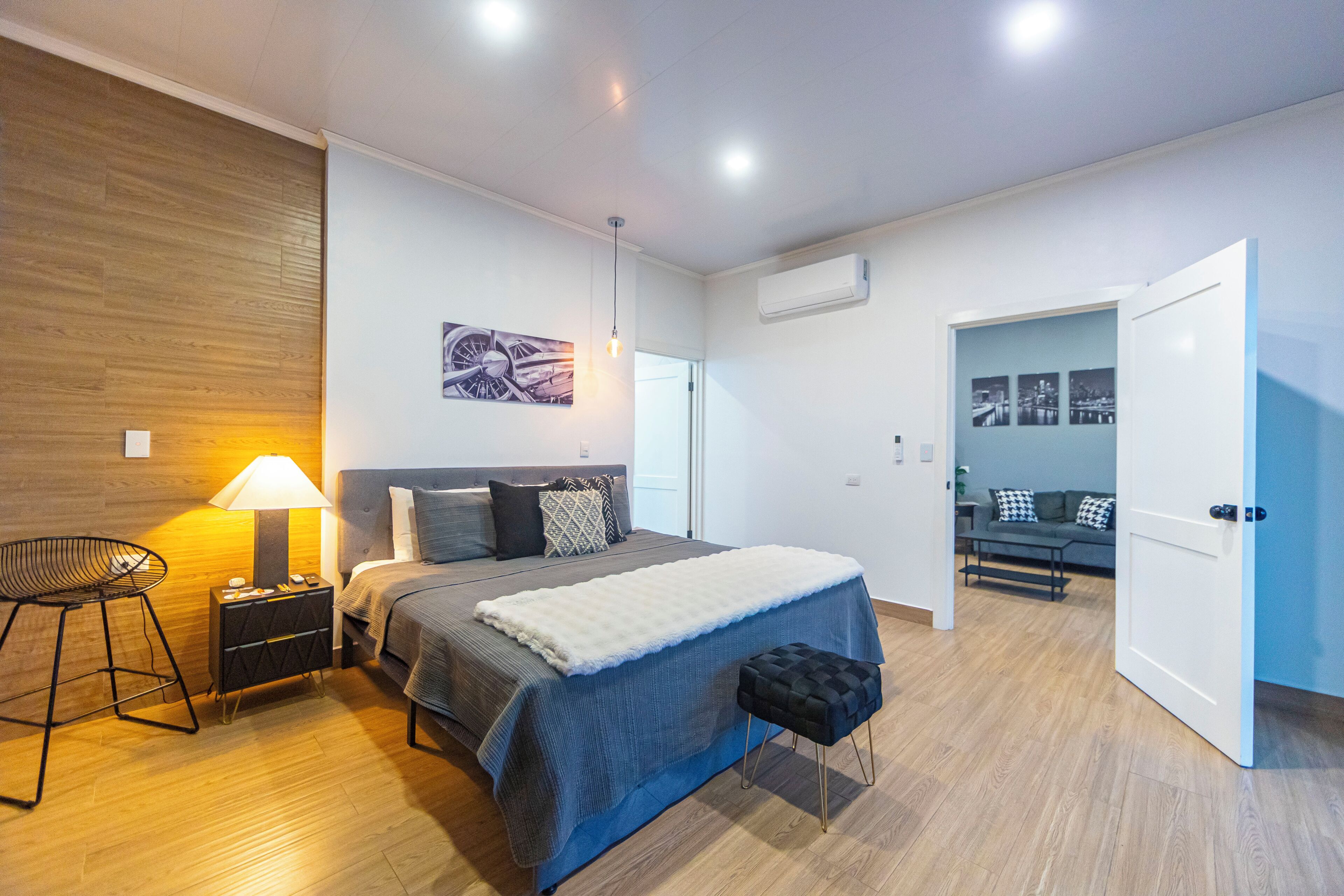 Departamento Confort | Ropa de cama de alta calidad y cortinas blackout 
