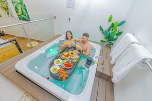 Superior Suite | Tab spa persendirian