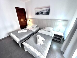 7 bedrooms, iron/ironing board, WiFi, bed sheets