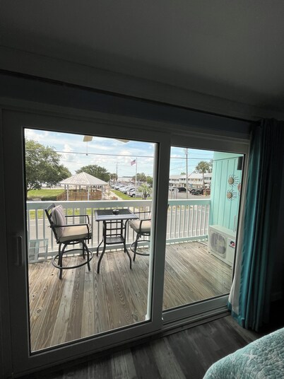 Charming  Condo 231  in adorable Cedar Key
