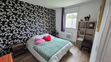 2 chambres, fer et planche Ă repasser, lit parapluie, Wi-Fi gratuit